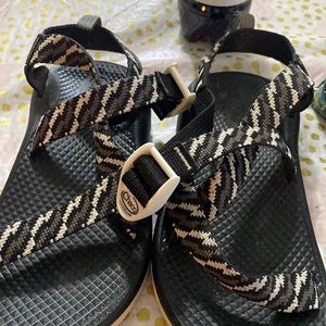 Kids Chaco sandals SIZE 3